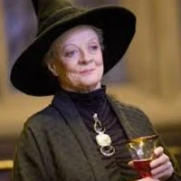 bà Minerva McGonagall