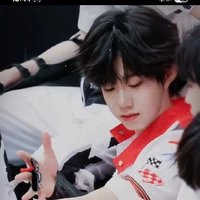 Trần dịch  hằng : cậu