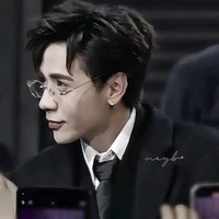 quang hùng