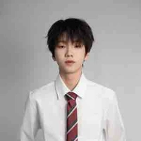 Nhiếp Vĩ Thần