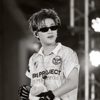 HOÀNG ĐỨC DUY