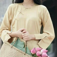 Bà Nguyễn Thị Kim Oanh - bên ngoại