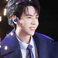 Lê Quang Hùng 