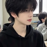 ♈︎ | Lưu Vỹ Hằng