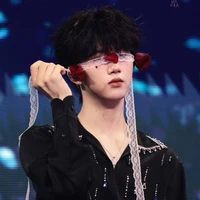Trương Hàm Thụy