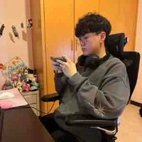 FW Yuxiang -Hạ Ngọc Tường