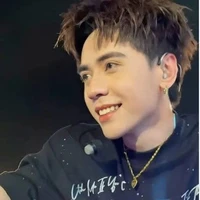 Quang Hùng MasterD(Phone)