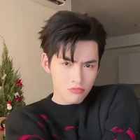 Hùng Huỳnh