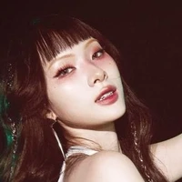 Vũ Thị Ngân Mỹ - Mỹ Mỹ.