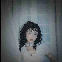 Nguyễn Linh Chi-Chi Xê