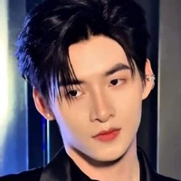 Huỳnh Hoàng Hùng (Hùng Huỳnh)