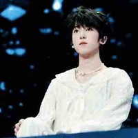 Dương Bác Văn_Anh