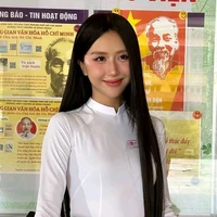 Phí Quỳnh Anh