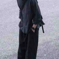 Cao Tấn Hoàng ( bạn Quý , người yêu Doanh )