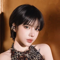 Nguyễn Hoàng lan-lyly