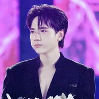 Nhóm Em(trừ ai ko biết)