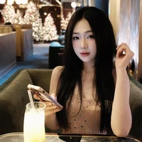 Cố Uyển Linh _ em n9_ bn thân nu9