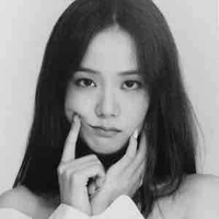 jisoo (soo)