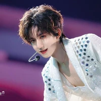 Hạ Tuấn Lâm