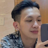 Hoài Nam/Sếp đỏ