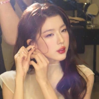 Nguyễn Lê Diễm Hằng(Lamoon)