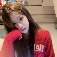 nam đình uyển vy