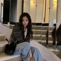 Kim Jennie (J)