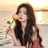 Cẩm Thị Uyển Linh/chị của Ngọc Mai🧿