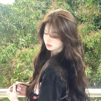 Tôn Ngọc Phương Linh (chủ quán vỉa hè)✨