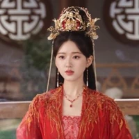 Phượng Ẩn