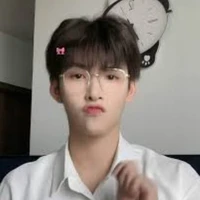 Huỳnh Hoàng Hùng - Hùng Huỳnh