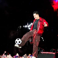 Nguyễn Hồng Sơn (Hồng Sơn)