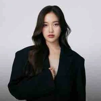 Freen Sarocha Chankimha (Cô)