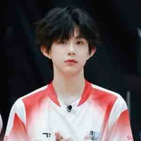 Trần Dịch Hằng-Cậu