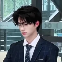 minh hoàng (nam9 cặn bã)