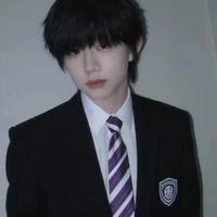 Trần Dịch Hằng 