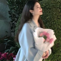 Thiên Hoàng Khả Nhiên (  mẹ cô )