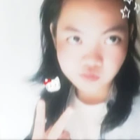 Sứa Có Kính Cận