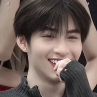 Hùng Hoàng Huỳnh