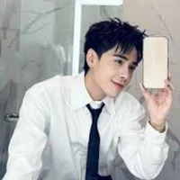 Quang Hùng