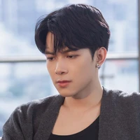 Bùi Anh Tú