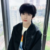 Trương Hàm Thụy