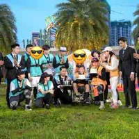 All-trừ ai thì trừ 