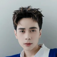 Quang Hùng