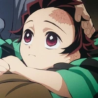 Kamado Tanjirou (còn nhỏ)