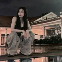 Thảo Linh (Chị)