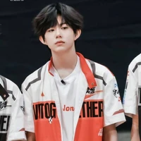 Trần Dịch Hằng - Anh