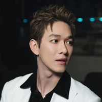 Song Luân/Ba lớn/