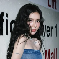 Nguyễn Hoàng Lan (LyLy)