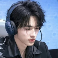Tống Á Hiên